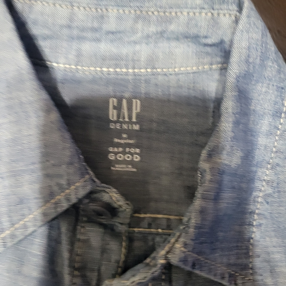 Bluejean Button Down - Picture 2 of 3